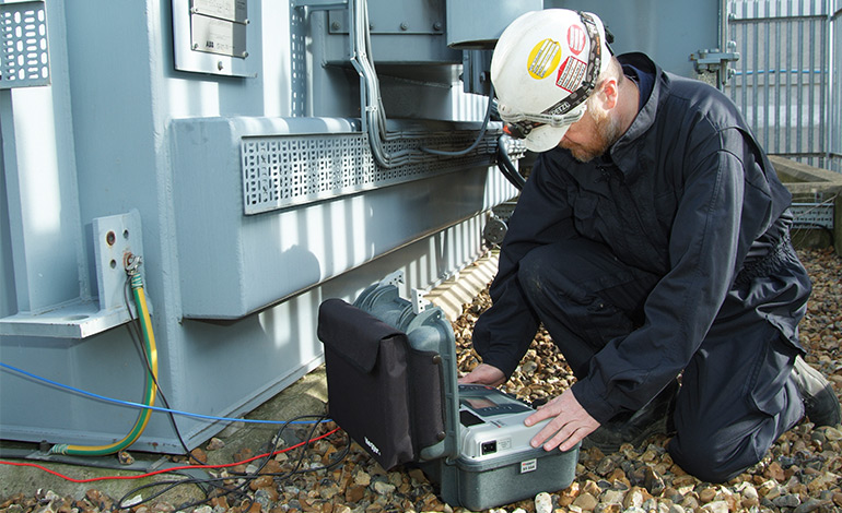 Heathrow insulation testing with a Megger MIT1020 insulation tester
